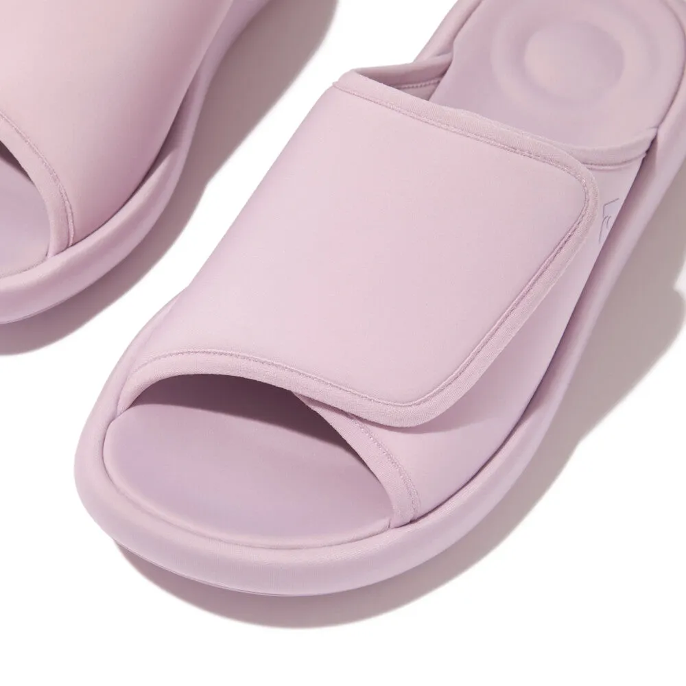 รองเท้าแตะ ผู้หญิง รุ่น iQUSHION CITY ADJUSTABLE WATER-RESISTANT SLIDES