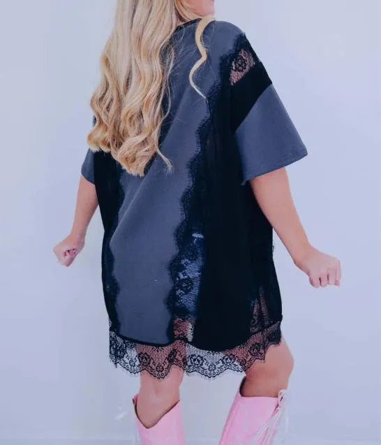 Austin Lace Contrasting Graphic Tee size S/M