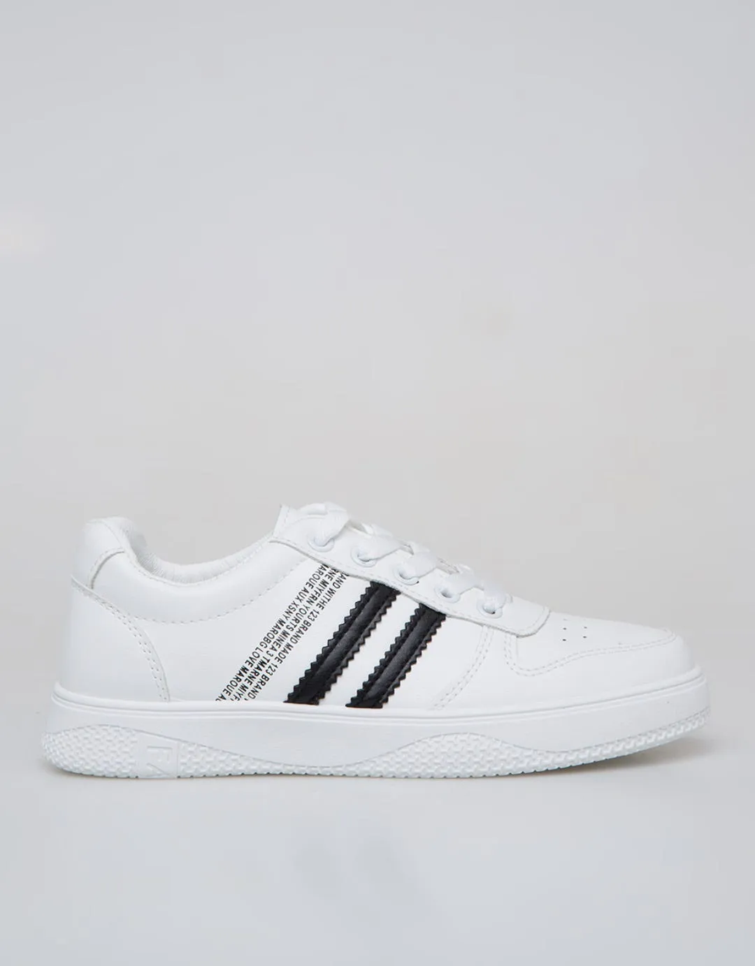 Blow Suga Sepatu Sneakers Wanita Korea Casual