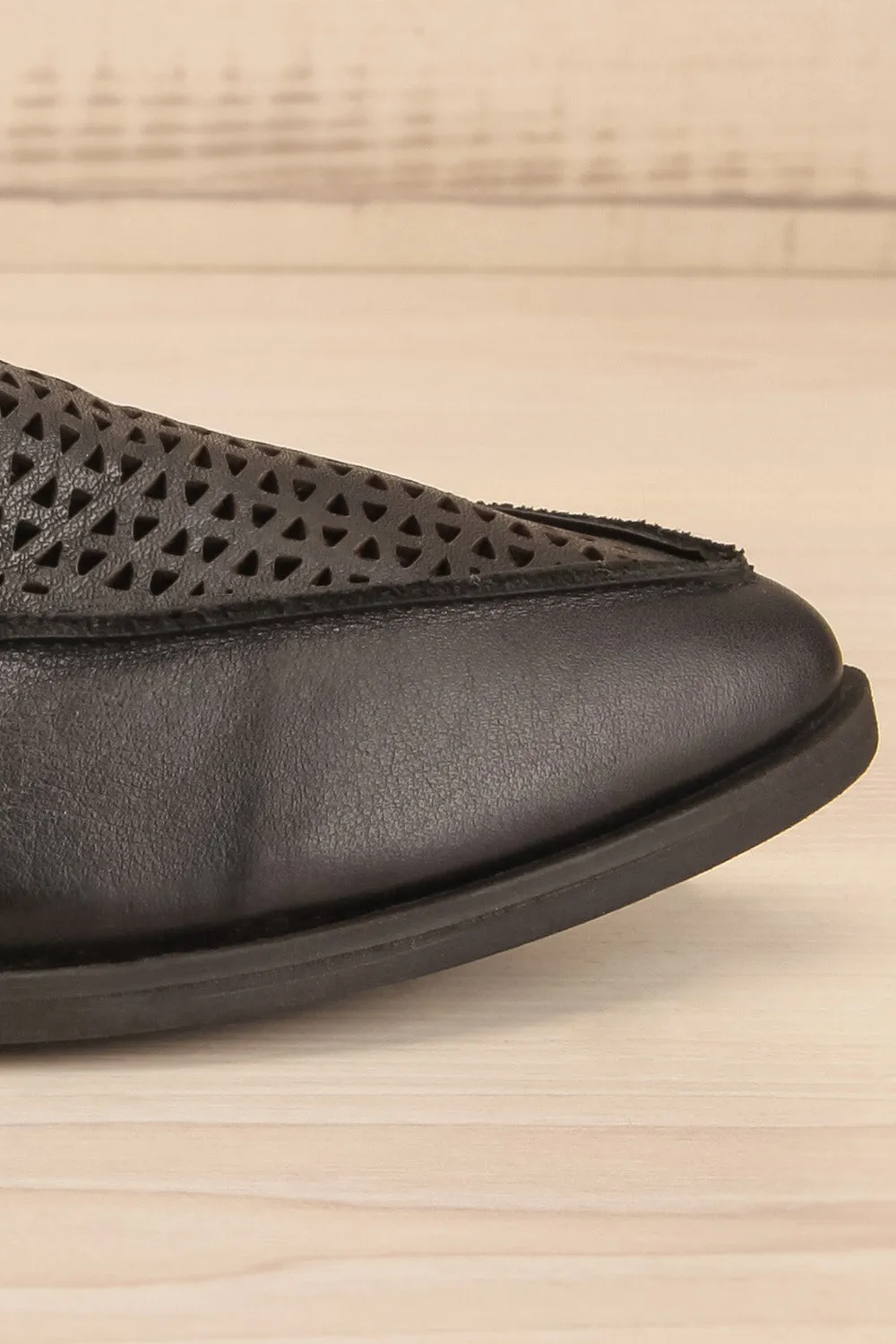 Boscia | Openwork Flat Shoes