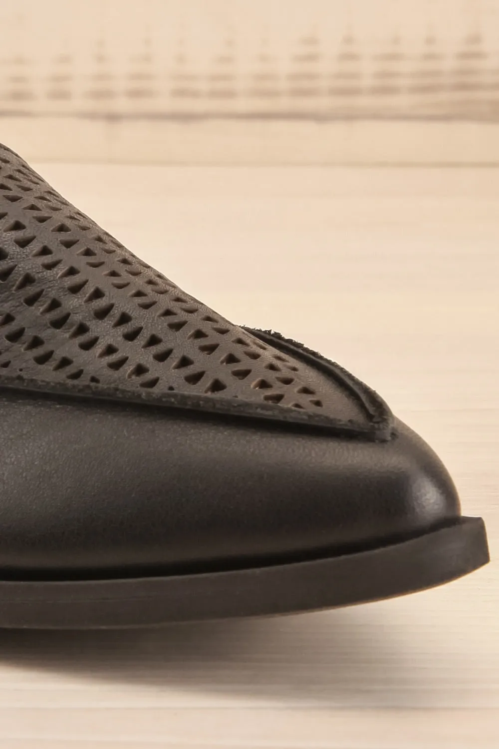 Boscia | Openwork Flat Shoes