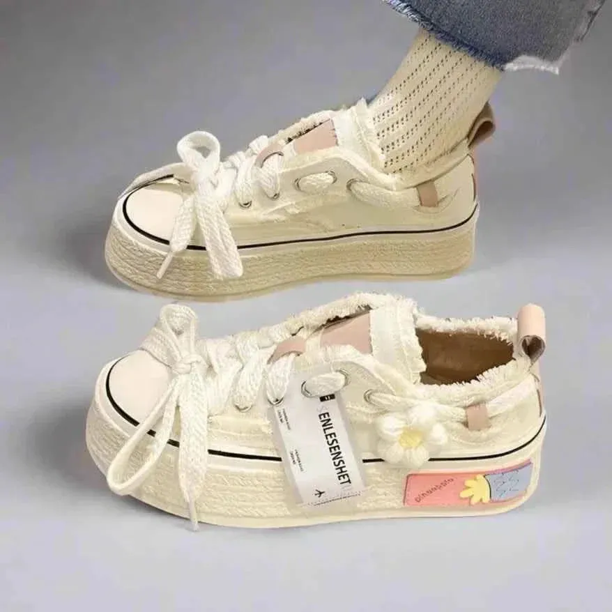 Cute Shoes for Teens | Trendy Footwear