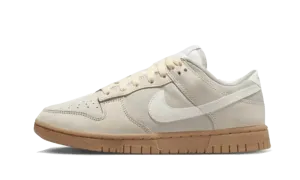 Dunk Low Hangul Day