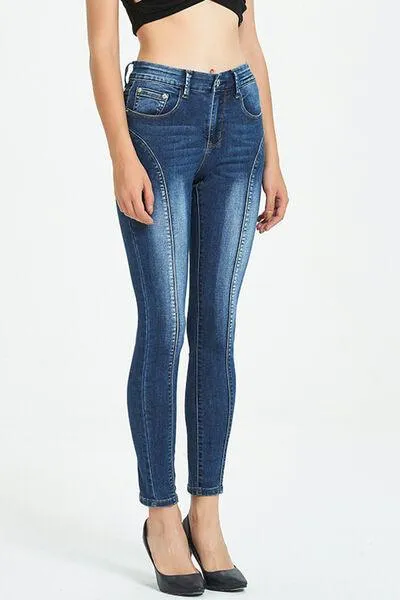 Front Seam Cropped Skinny Jeans