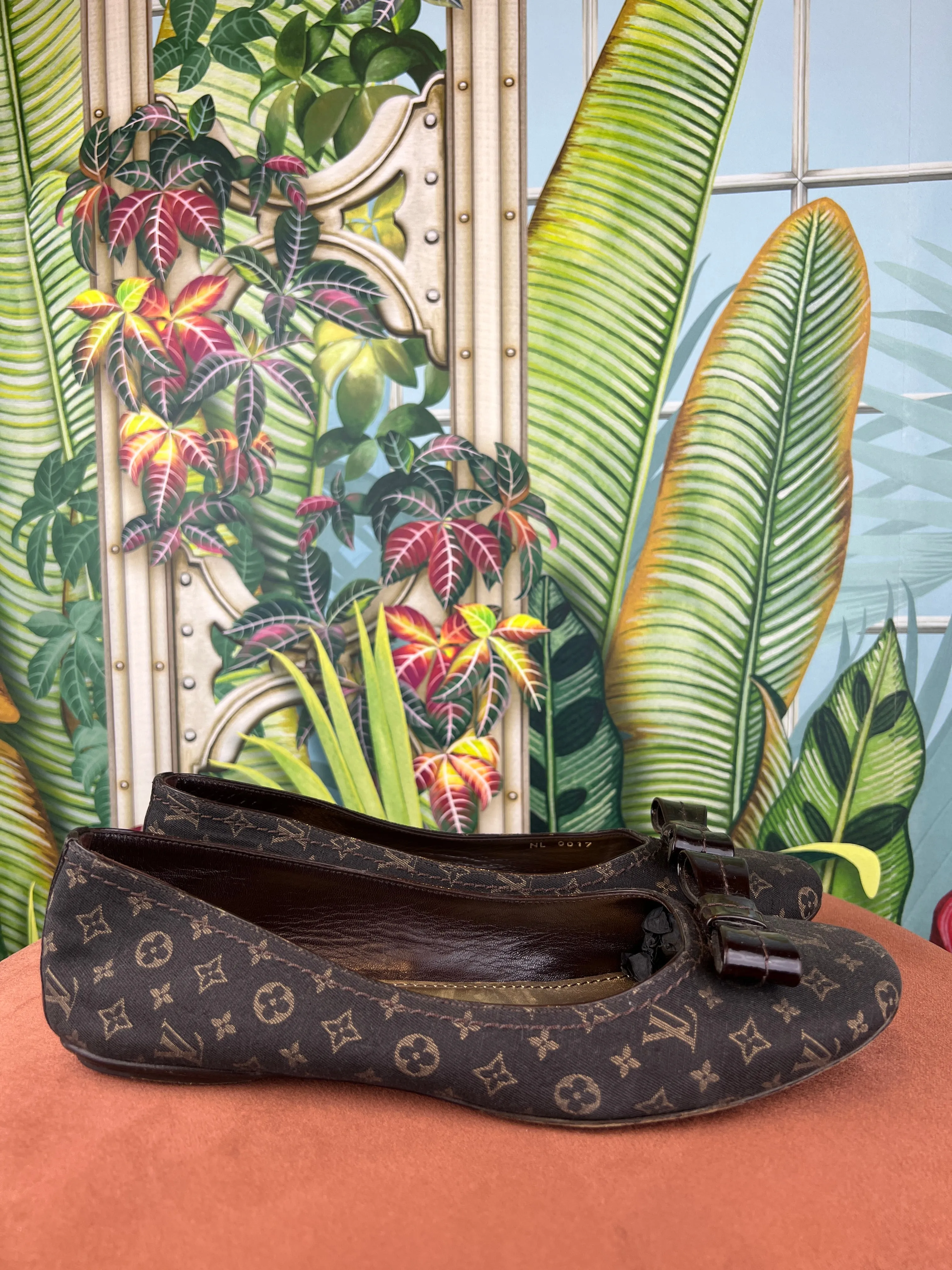 Louis Vuitton ballerina monogram