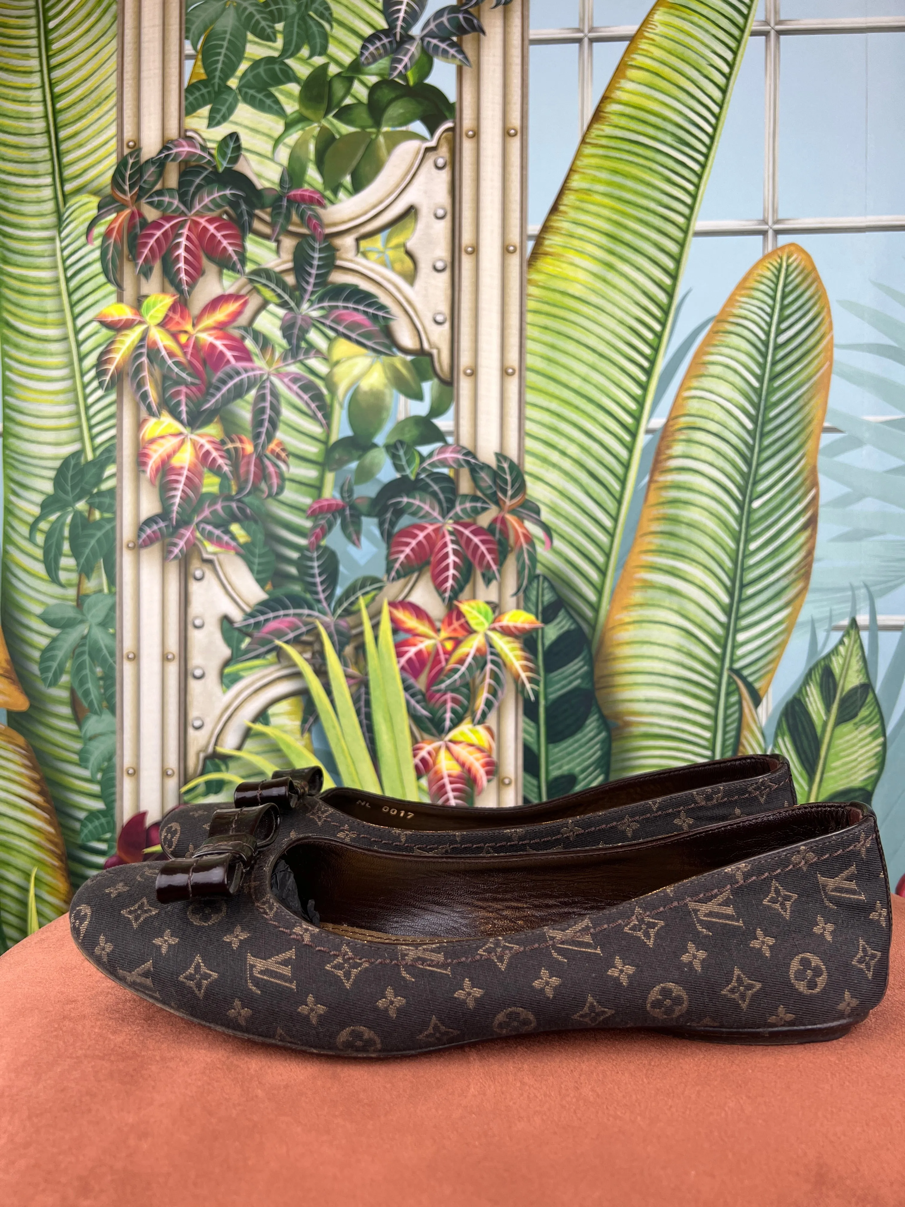 Louis Vuitton ballerina monogram
