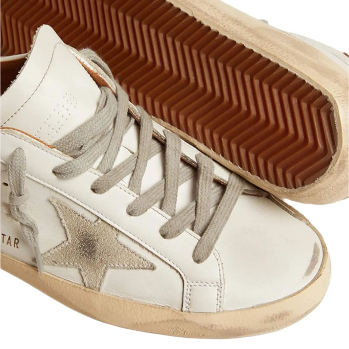 Men’s Super-Star sneakers with suede star and brown heel tab