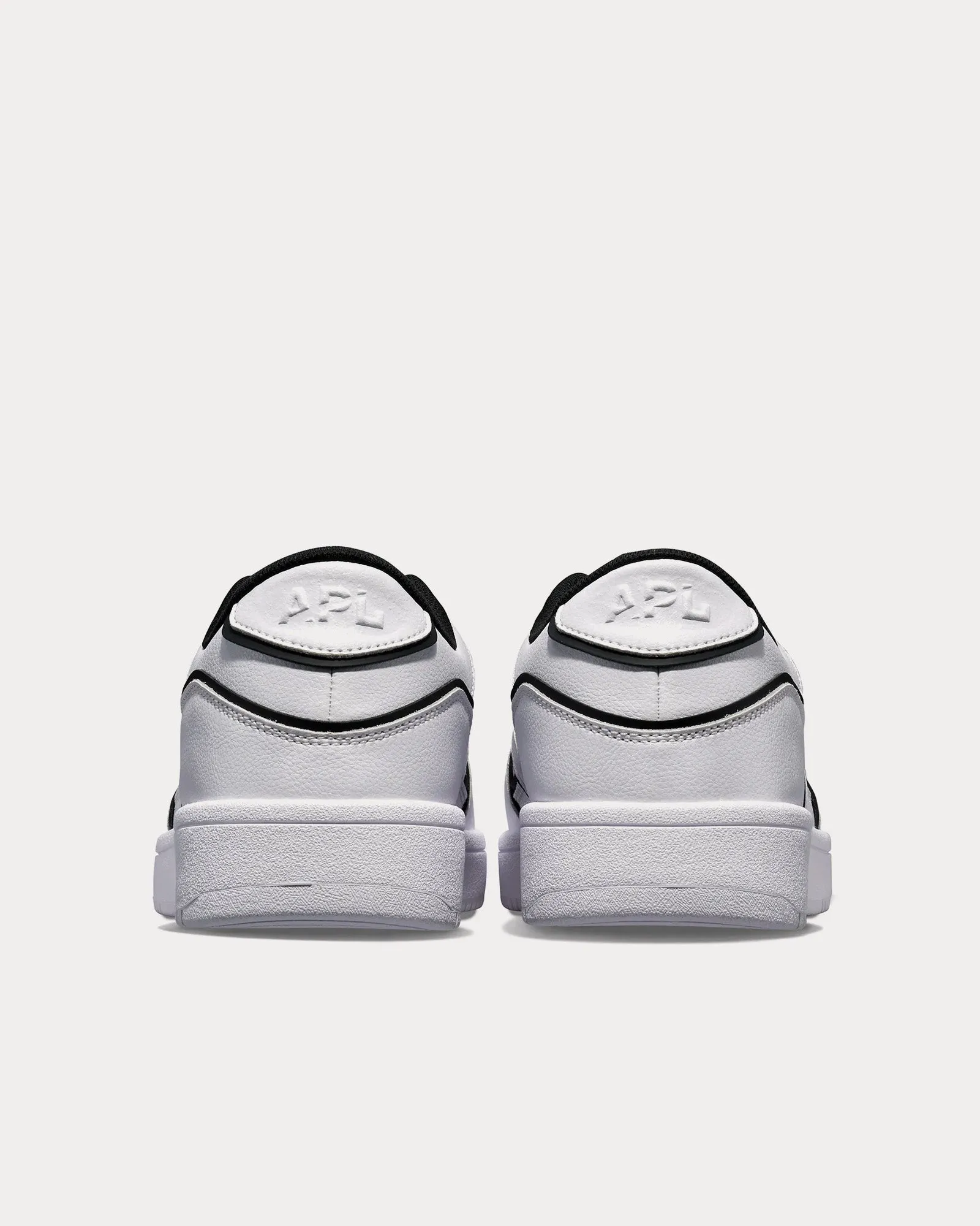 Nostalgia '87 White / Black Low Top Sneakers