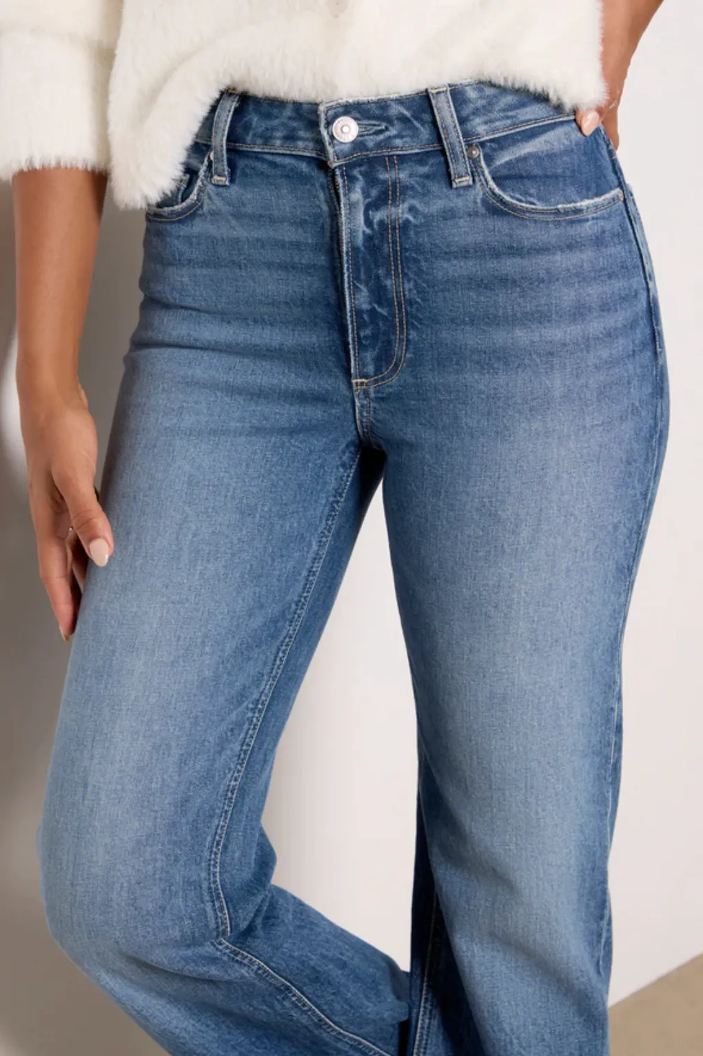 Paige Leenah 32" Wide Leg Jean in Wings
