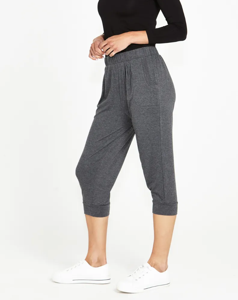 Tokyo 3/4 Pant - Charcoal