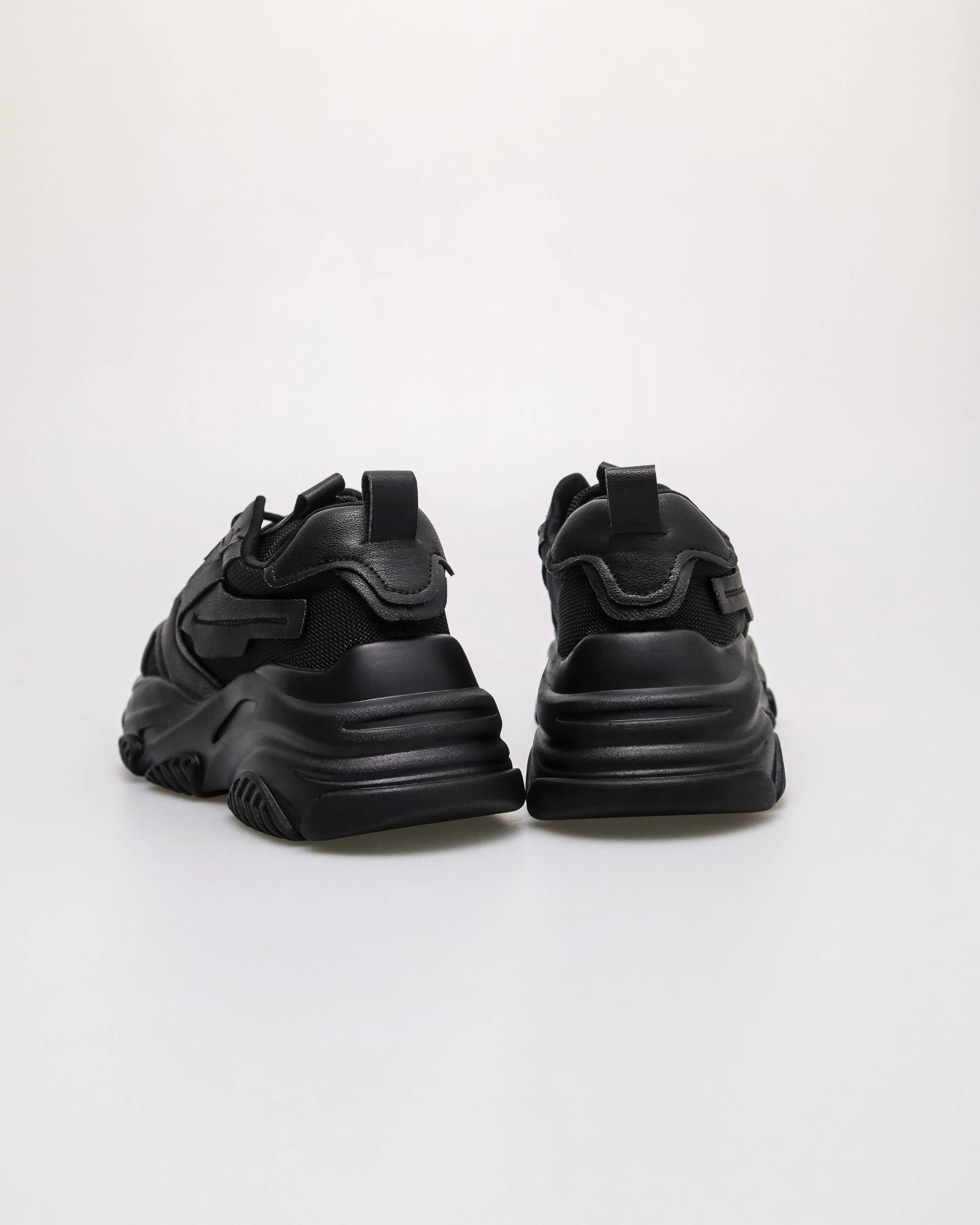Tomaz YX197 Ladies Titan Lace up Sneakers