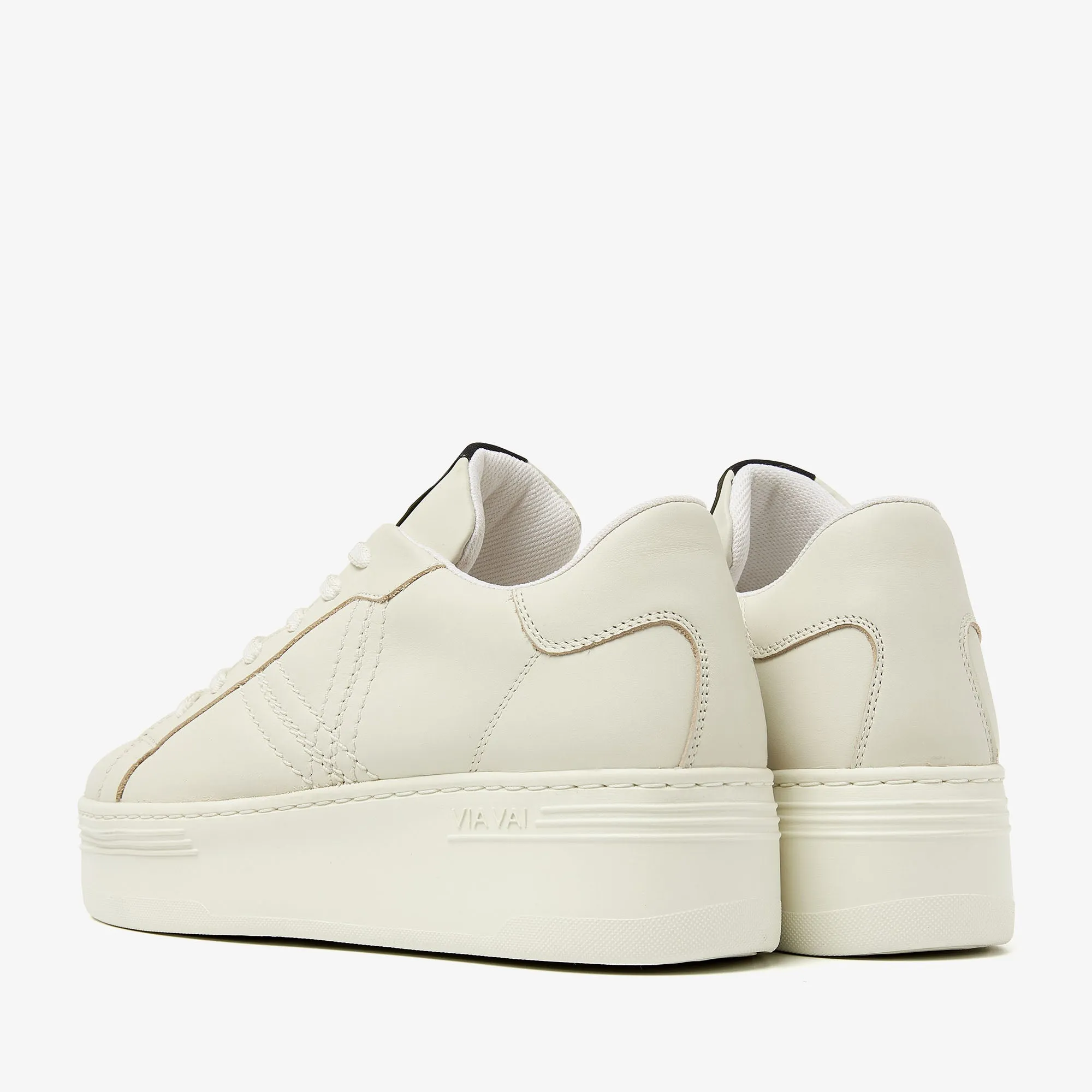 VIA VAI Tropez Creme Isa Layne